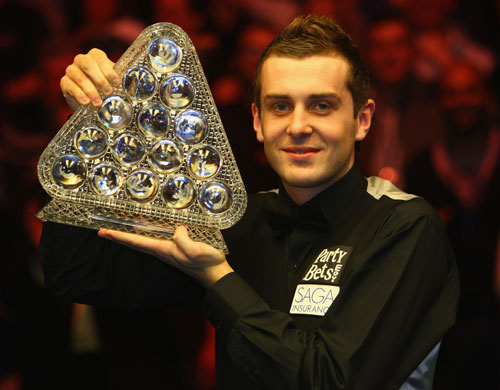 誌著英超邁 誌著英超邁