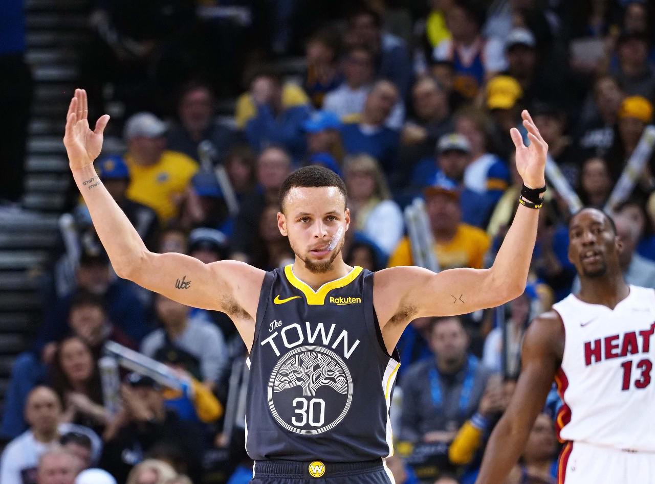 焦点战里 焦点战里